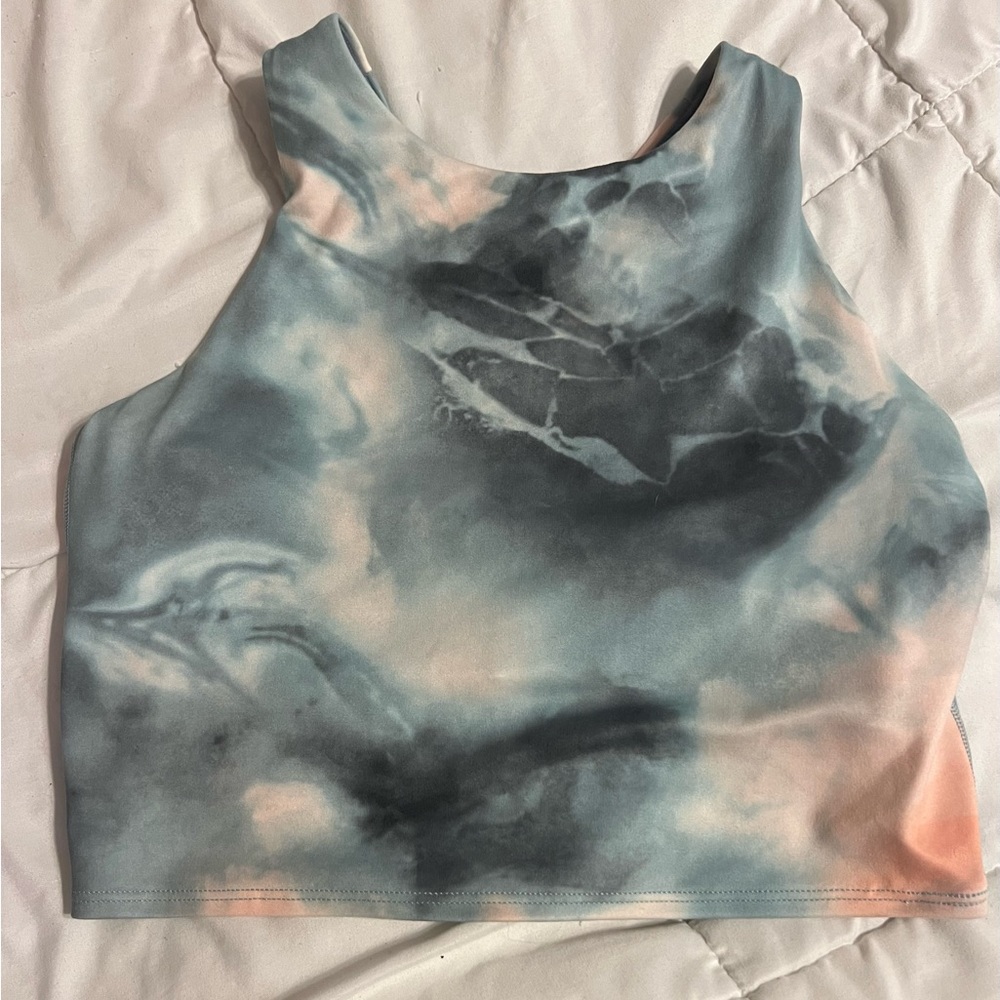 Athleta Conscious Crop! Only worn once!!!